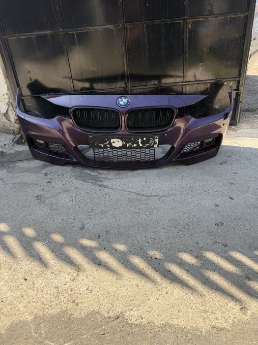 Предна броня бмв 3 ф30/31 оригинална (predna bronq bmw 3 f30/31 originalana)