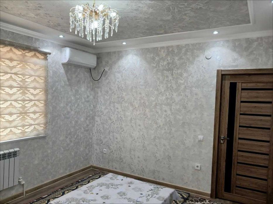 Янгийўлда 3 хонали квартира сотилади. 45000 келишилади