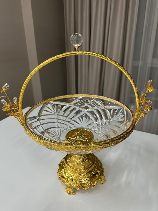 Фруктовница, конфетница