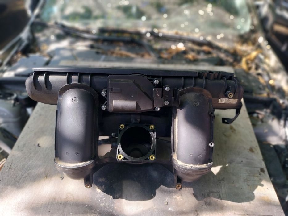 Всмукателен колектор с Диса Клапи БМВ/BMW N53B30 3.0i 272k.c