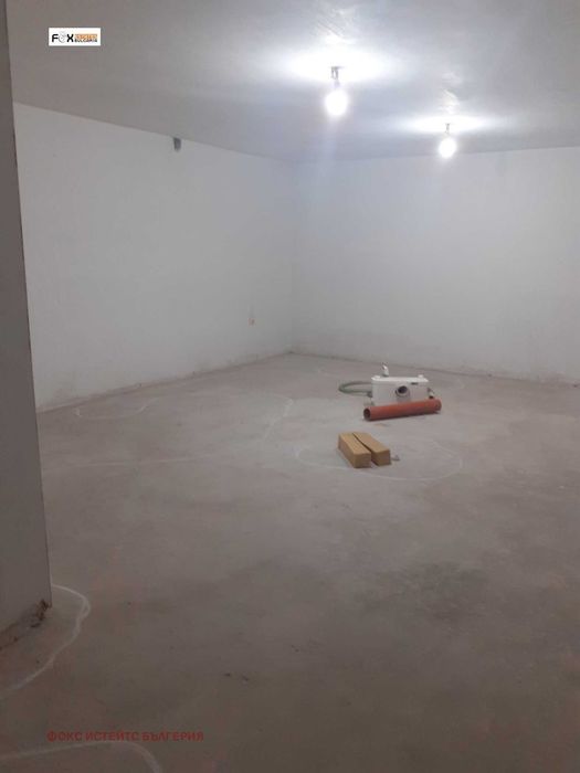 Дава се под наем Магазин в Пловдив, Христо Смирненски - 96 кв.м за 765 € - Снимка #3