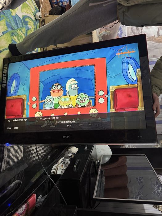 Продам телевизор