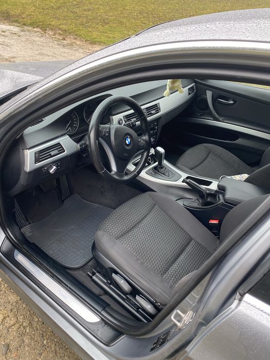 Vand bmw 318 d din 2011