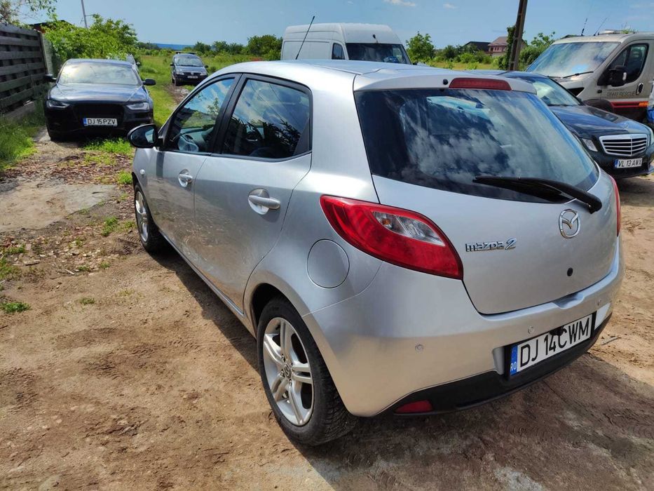MAZDA 2 2008 — imagine 2