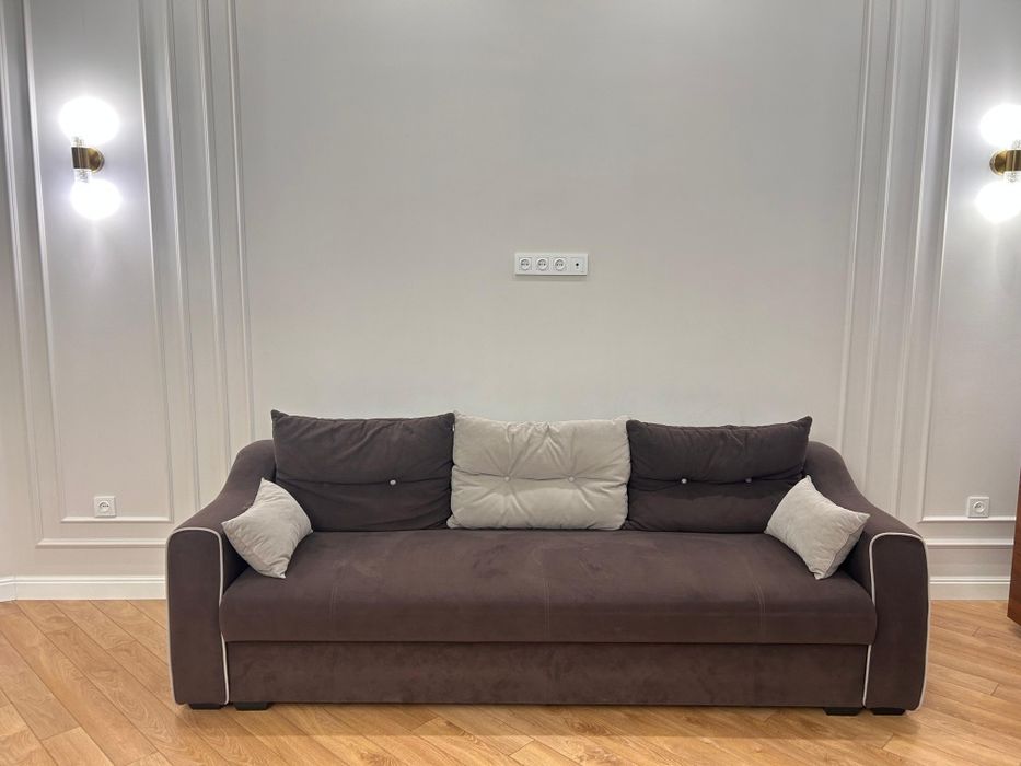 Продам стильный диван