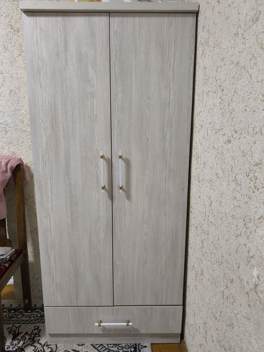 Янги Шкаф сотилади