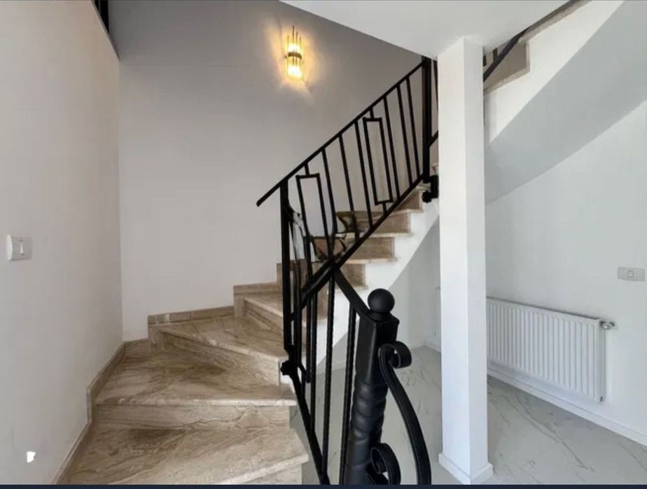 Casă modernă P+M de vânzare în Gura Humorului – finisaje premium, teren 300 mp