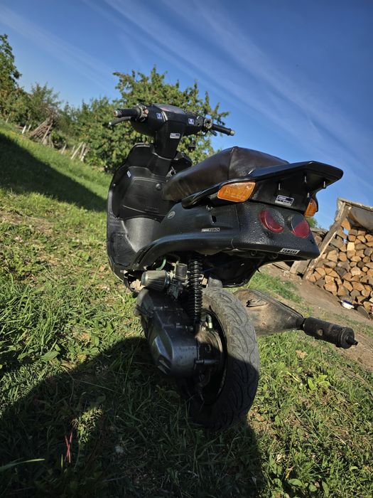 Vând scuter yamaha 50cc