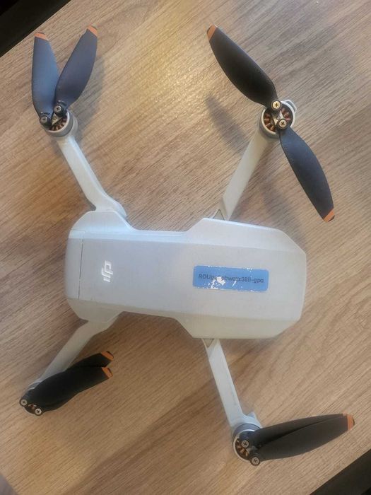 Drona DJI mini 2 SE