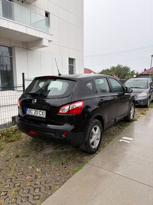 Nissan Qashqai 1.6 benzină