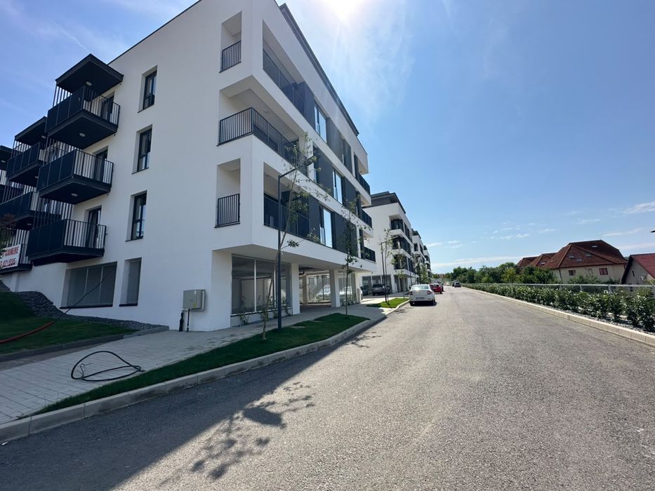 Apartament cu o camera-Baciu - finisat, bloc nou- zona regal- parcare