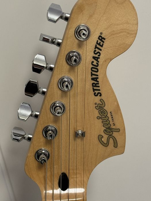 squier affinity stratocaster (только корпус)