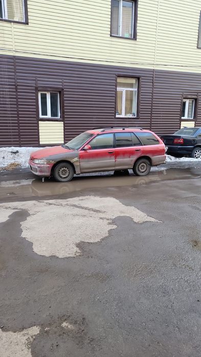 Митсубиси Лансер