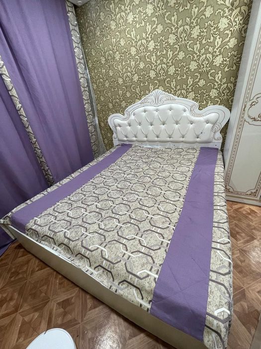 Продам спальный гранитур в вместе