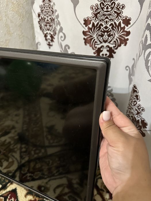 Продам телевизор LG 32LB552U