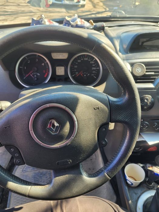 Vând Renault Megane