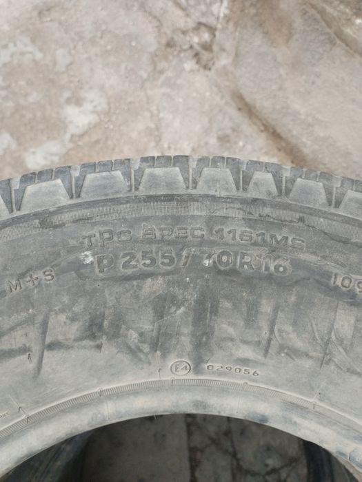 Продам резину джип все за 5тыс