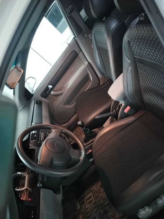 Chevrolet Lacetti / Gentra 2013