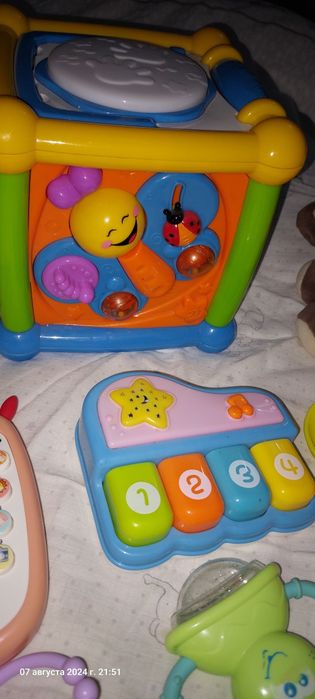 Погремушки, зубогрызки, музыкальные игрушки