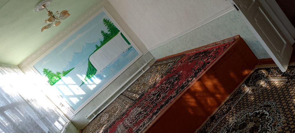 Uy Sotiladi Toshkent viloyati Chinoz tumanida