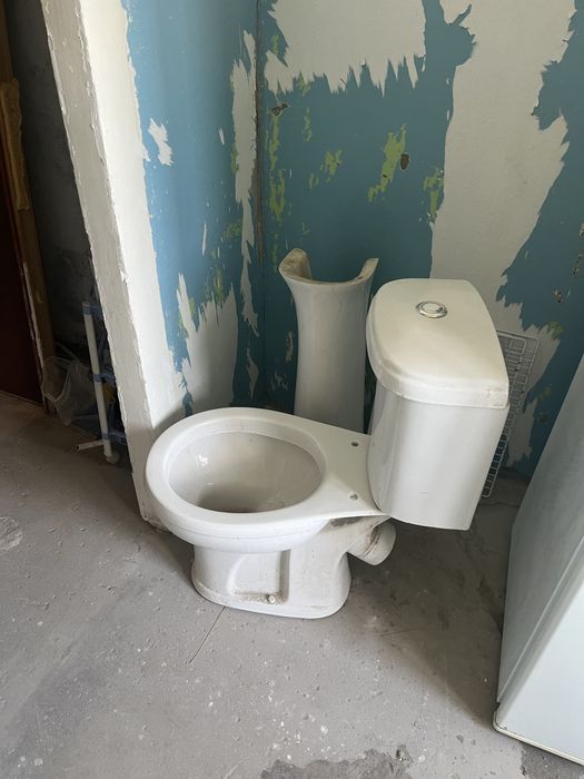 Продам унитаз б/у