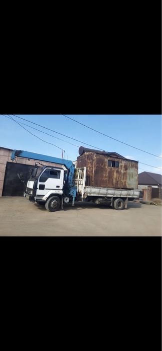 Манипулятор эвакуатор автовышка