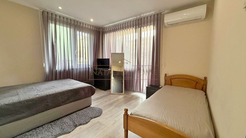 Етаж от къща с две спални под наем в кв.Сарафово, гр.Бургас