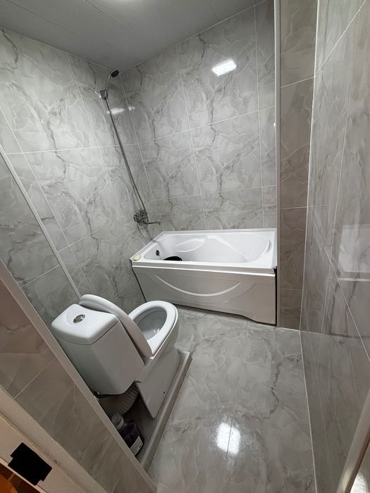 Продаю квартиру 3+ кирпичное стены