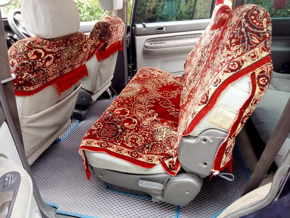 Мазда MPV  7 места