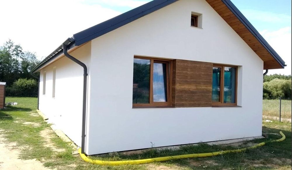 Construiesc case pe structura metalică