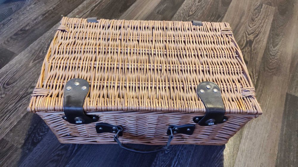 Луксозен комплект за пикник