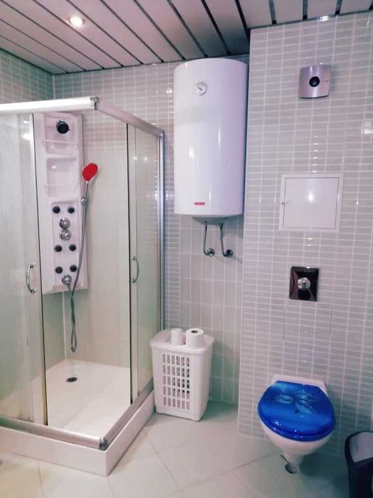 Дава се под наем Тристаен апартамент в Бургас, Лазур - 120 кв.м за 325 € - Снимка #12