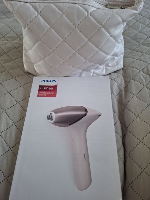 Фотоепилатор Philips Lumea IPL BRI955 (със SenseIQ технология)