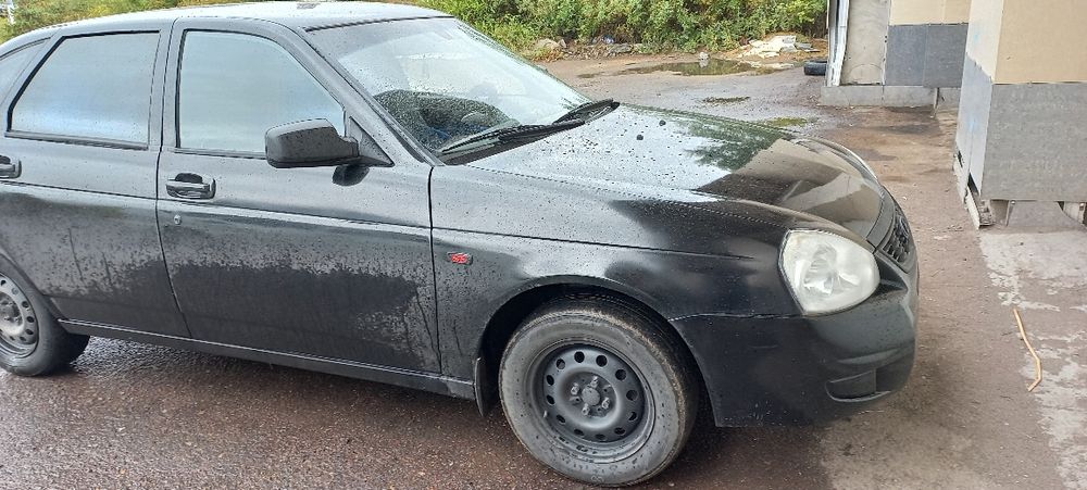 Продам машину приора