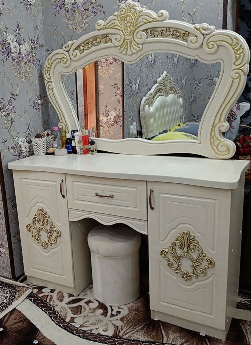 Спалный гарнитур