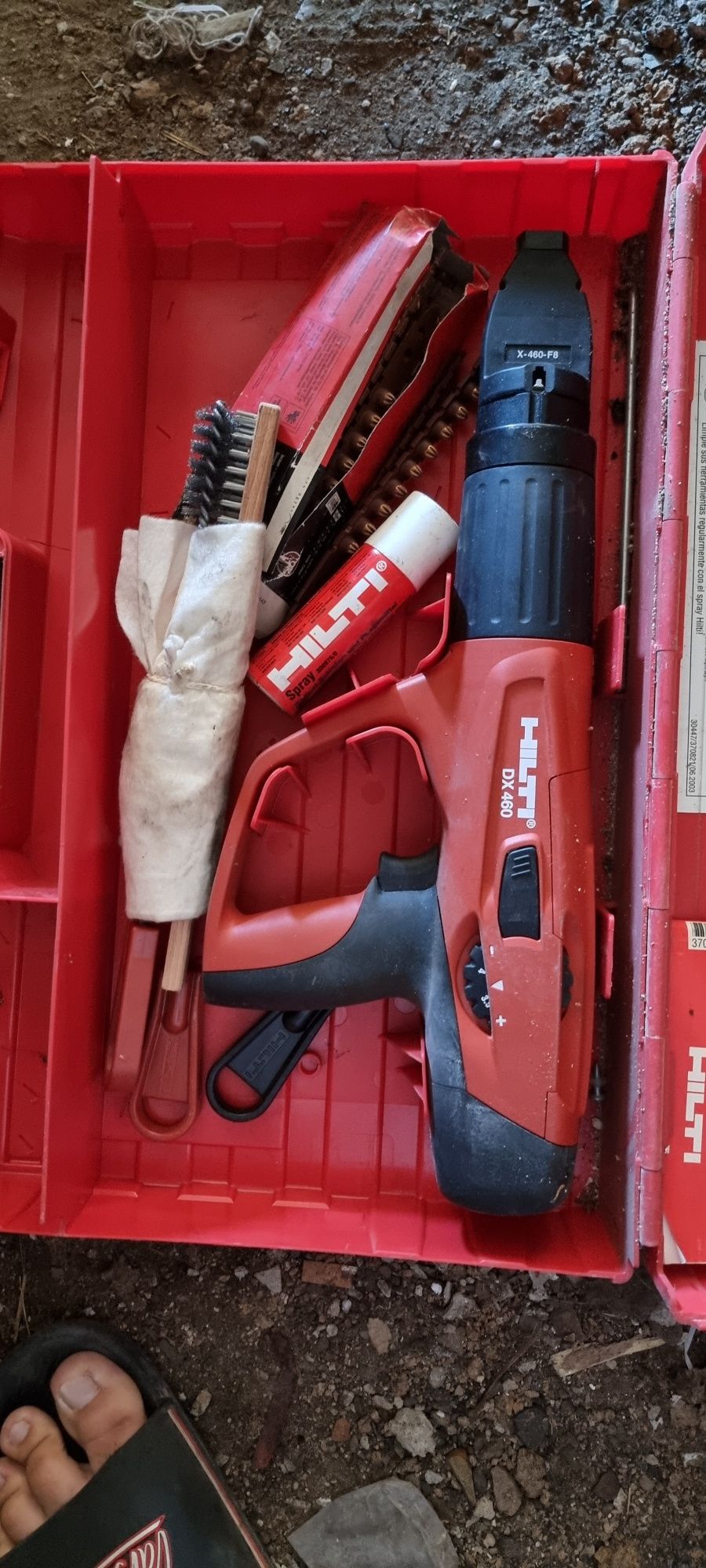 Монтажный пистолет HILTI: 250 000 тг. - Монтажные пистолеты Уральск на Olx