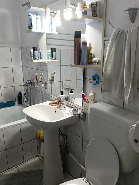 Proprietar, vand apartament cu 2 camere
