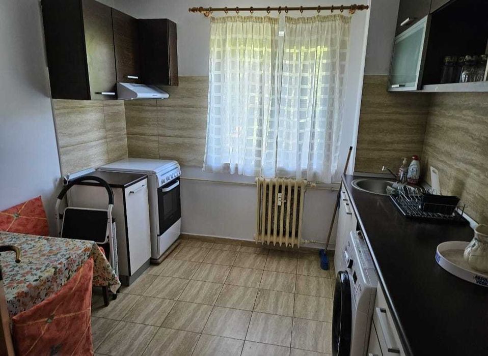 Închiriez apartament 2 camere,semidecomandat,Craiova-Brazda lui Novac
