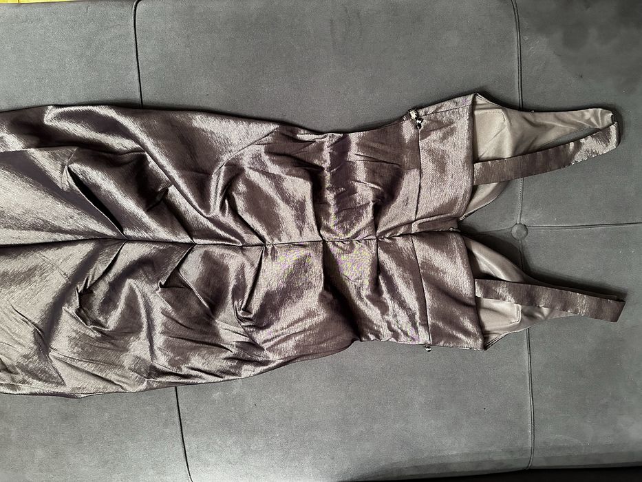 Продам платье BEBE