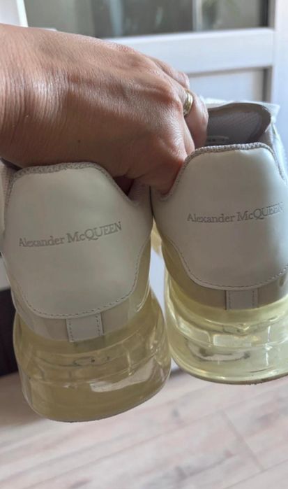 Adidasi Alexander McQueen