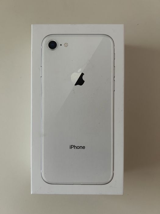 Iphone 8 - като нов