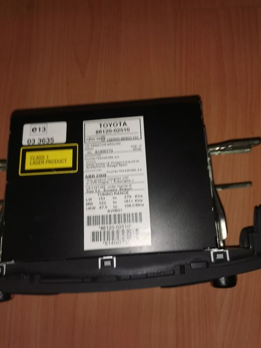 Оригинално CD радио за  TOYOTA  AURIS