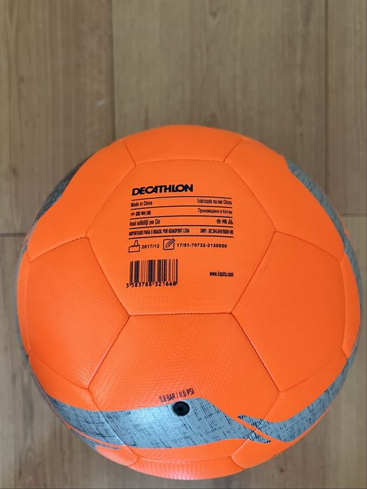 Футболни топки (Adidas, Kipsta/Decathlon)