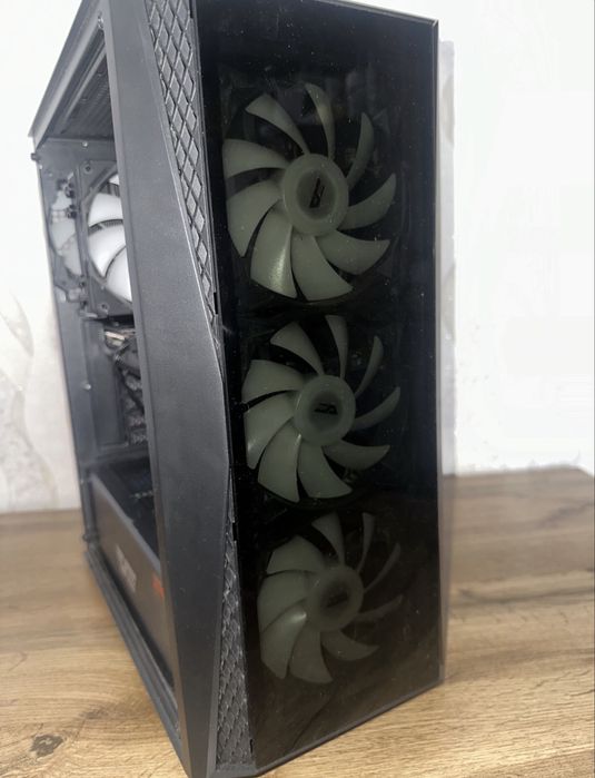 Мощный игровой ПК на RTX 5060ti