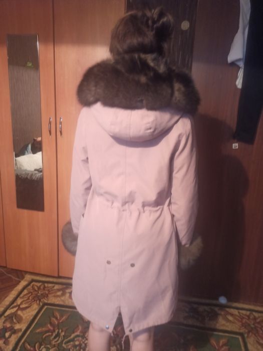 Продам парку в отличном состоянии