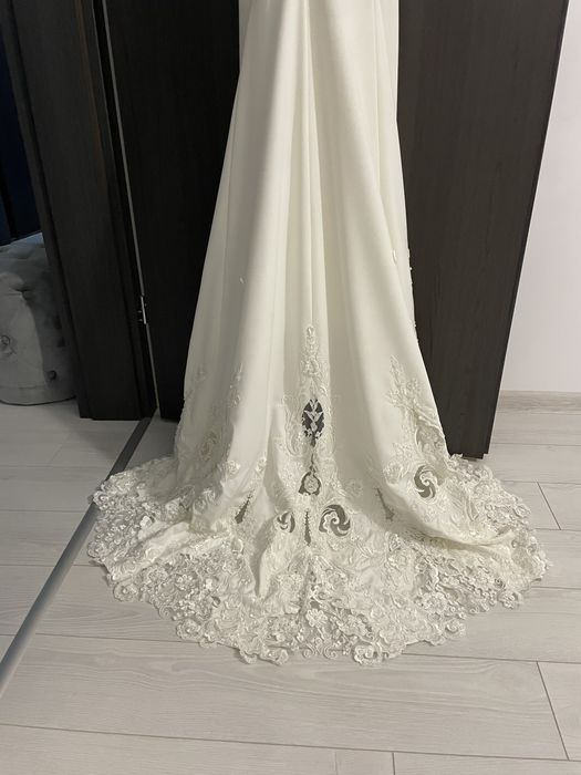 Rochie de mireasa La Novia
