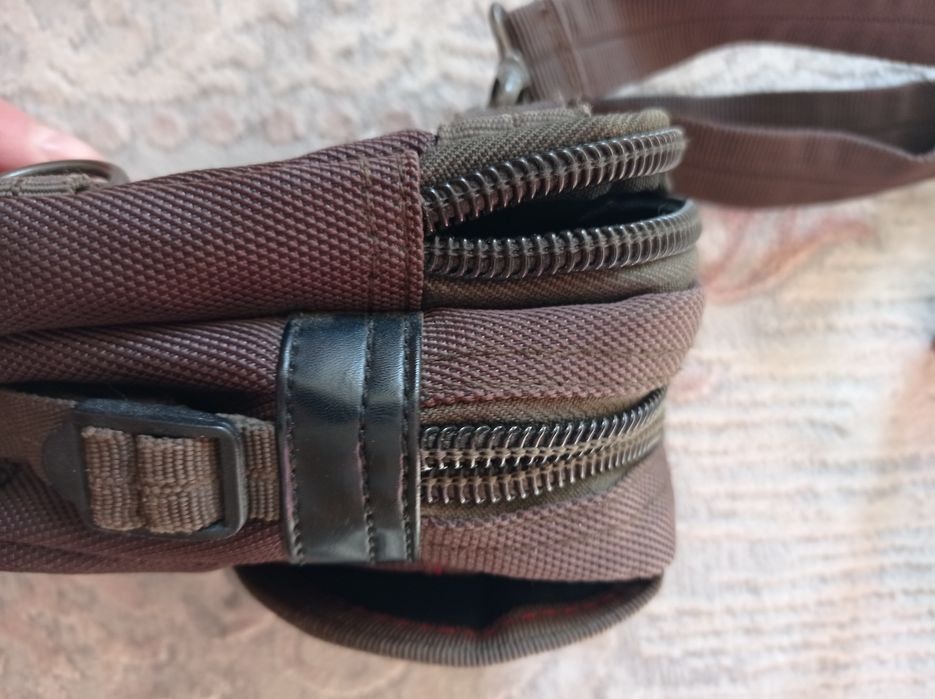 Мъжка чантичка за рамо