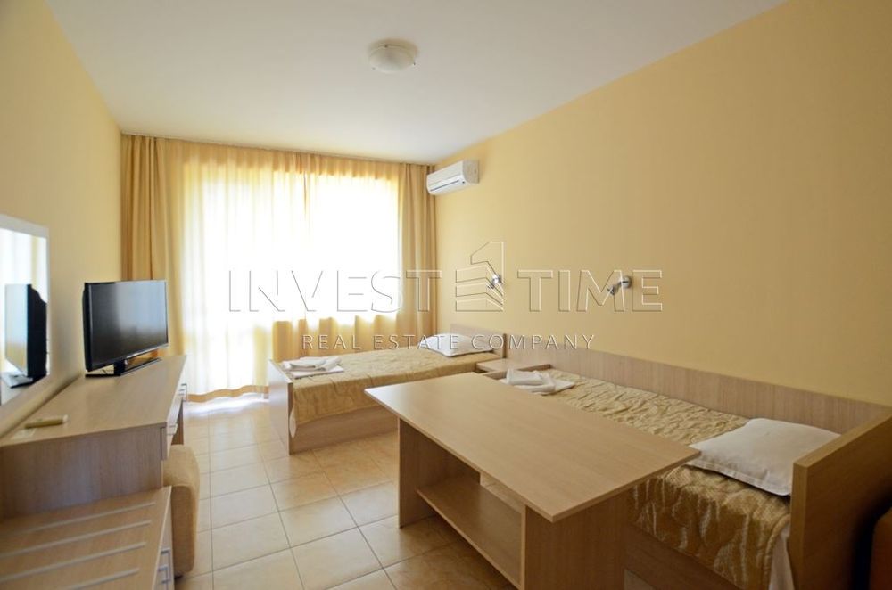 Продава се Двустаен апартамент в с. Кранево, Област Добрич - 67 кв.м за 670 €/кв.м - Снимка #3