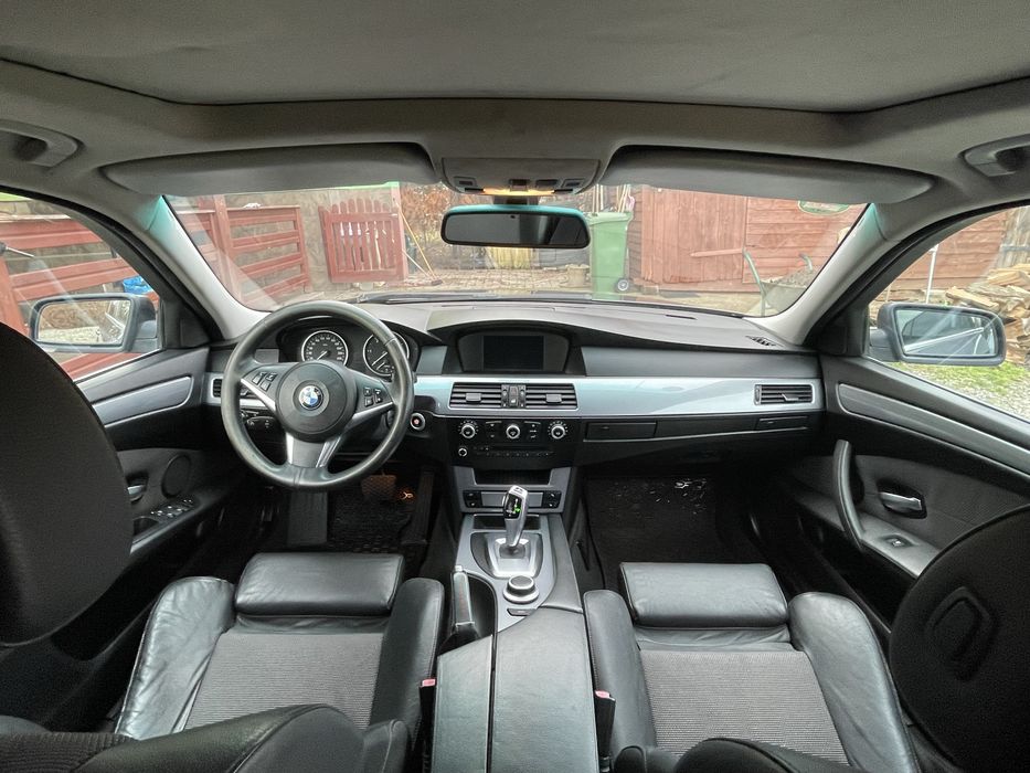 BMW  520d E61 Facelift (Touring)