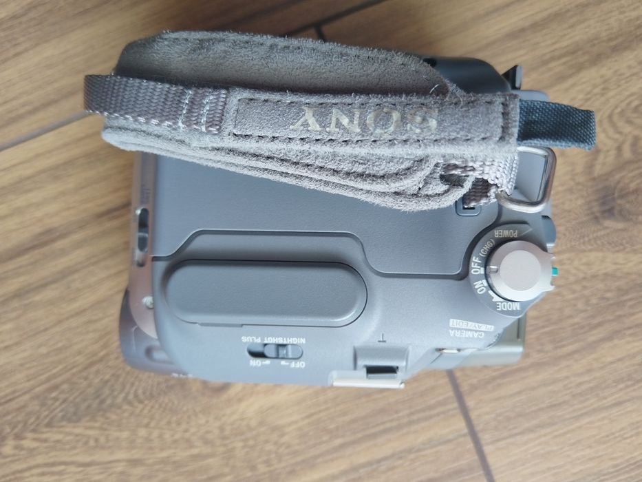 Cameră Video/Foto Sony Handycam DCR-HC19E